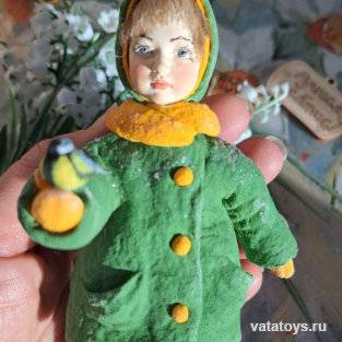 Девочка с синичкой