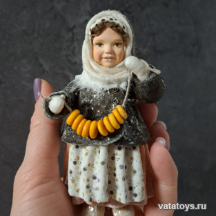 Девочка с баранками
